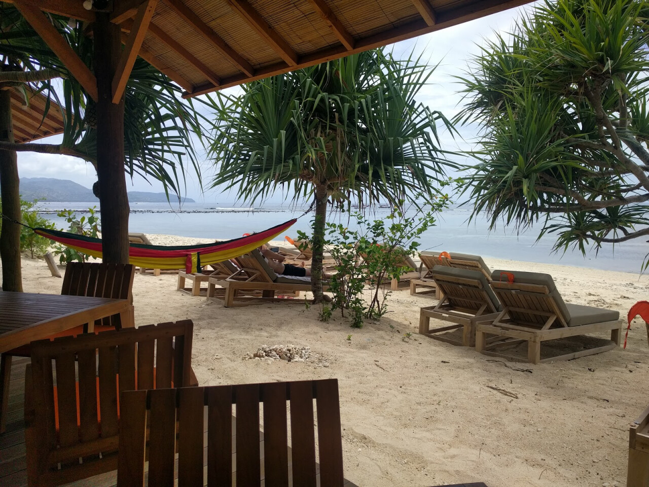 Café Gili Beach Bungalow