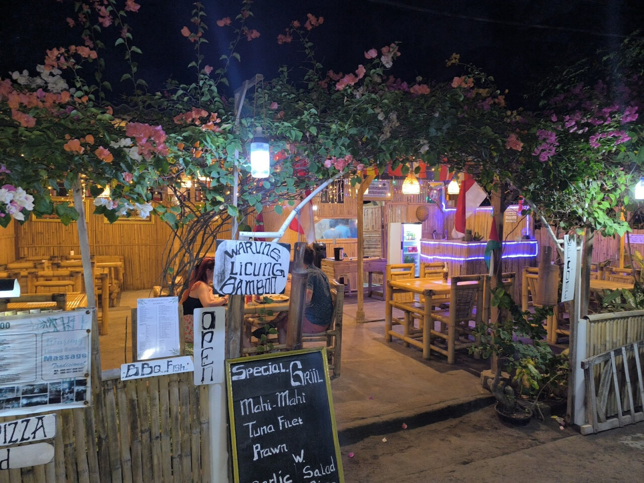 WARUNG LICUNG BAMBOO