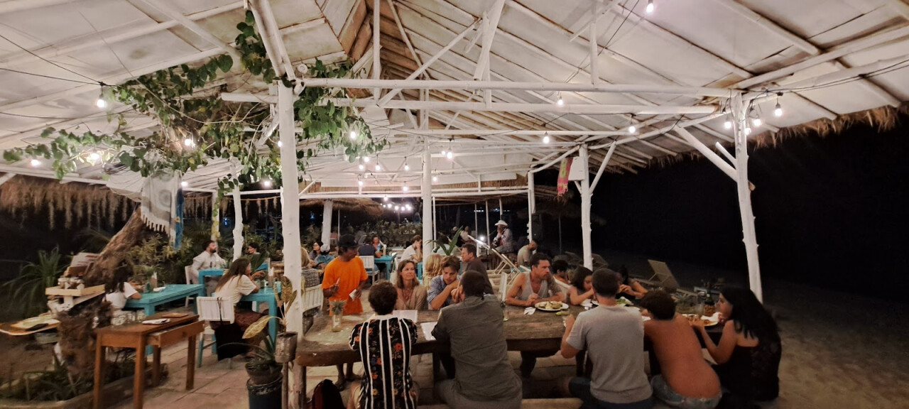 Adeng-Adeng Beach Restaurant and Bar
