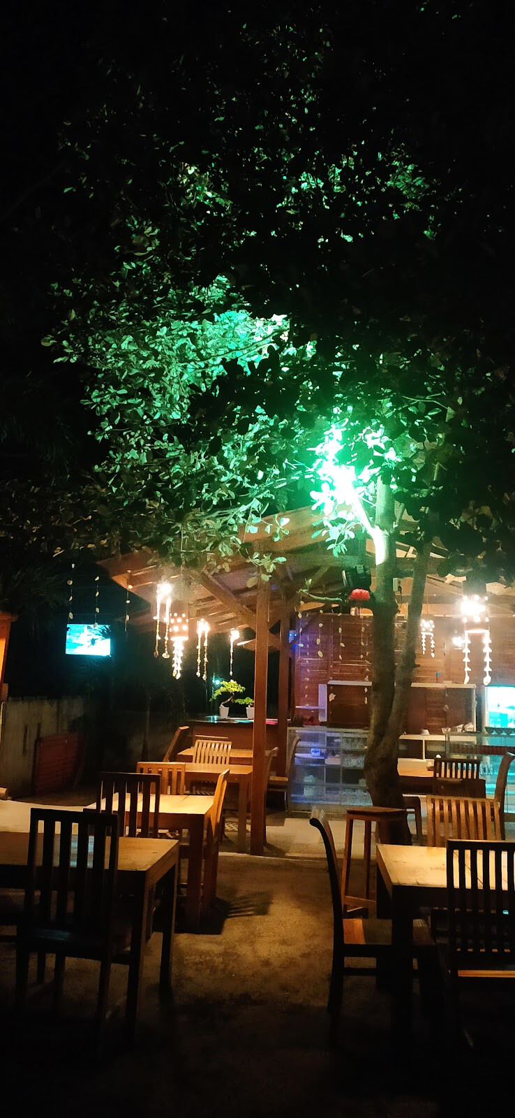 Rina Warung