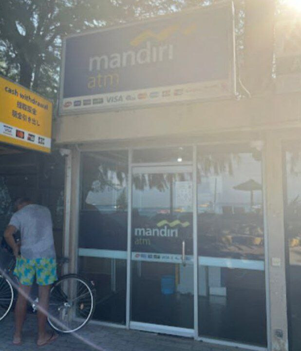 Банкомат Mandiri