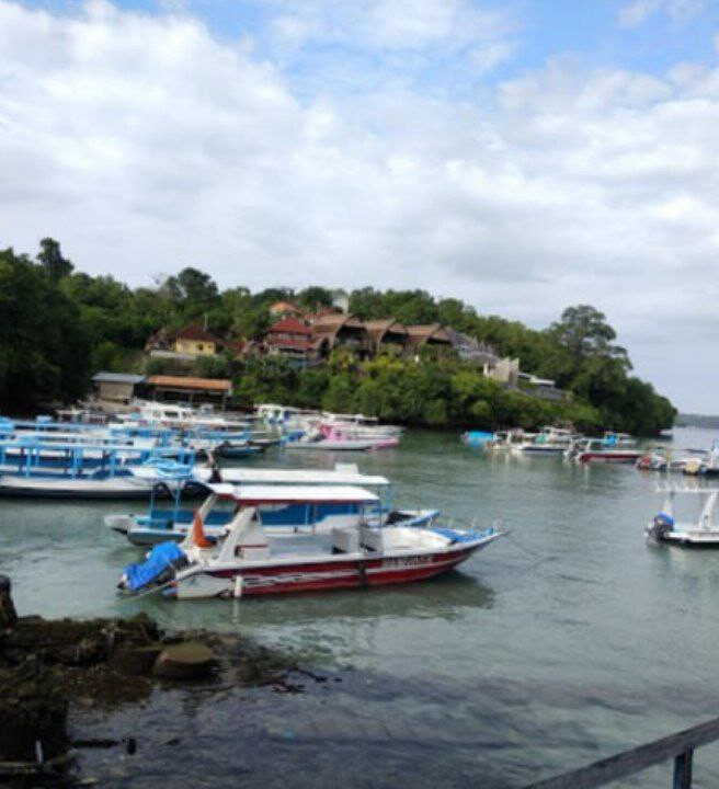 Порт Тоя Пакех (Toya Pakeh Harbour)