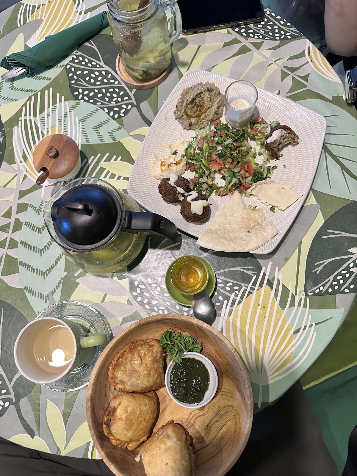 Akar Cafe