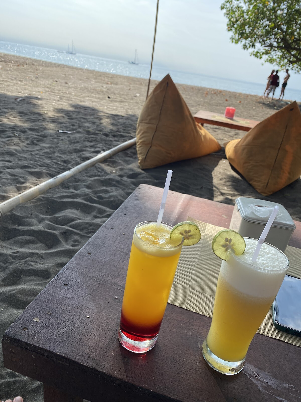 Warung Chill and Relax