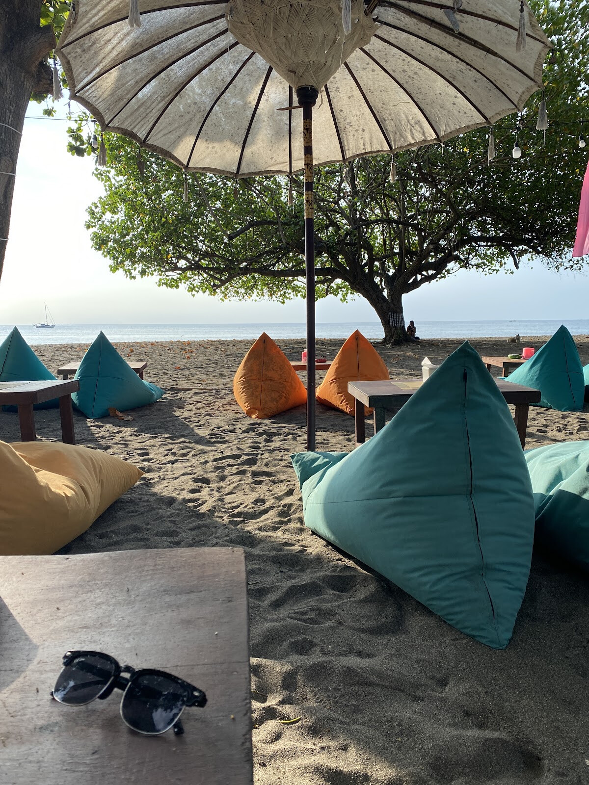 Warung Chill and Relax