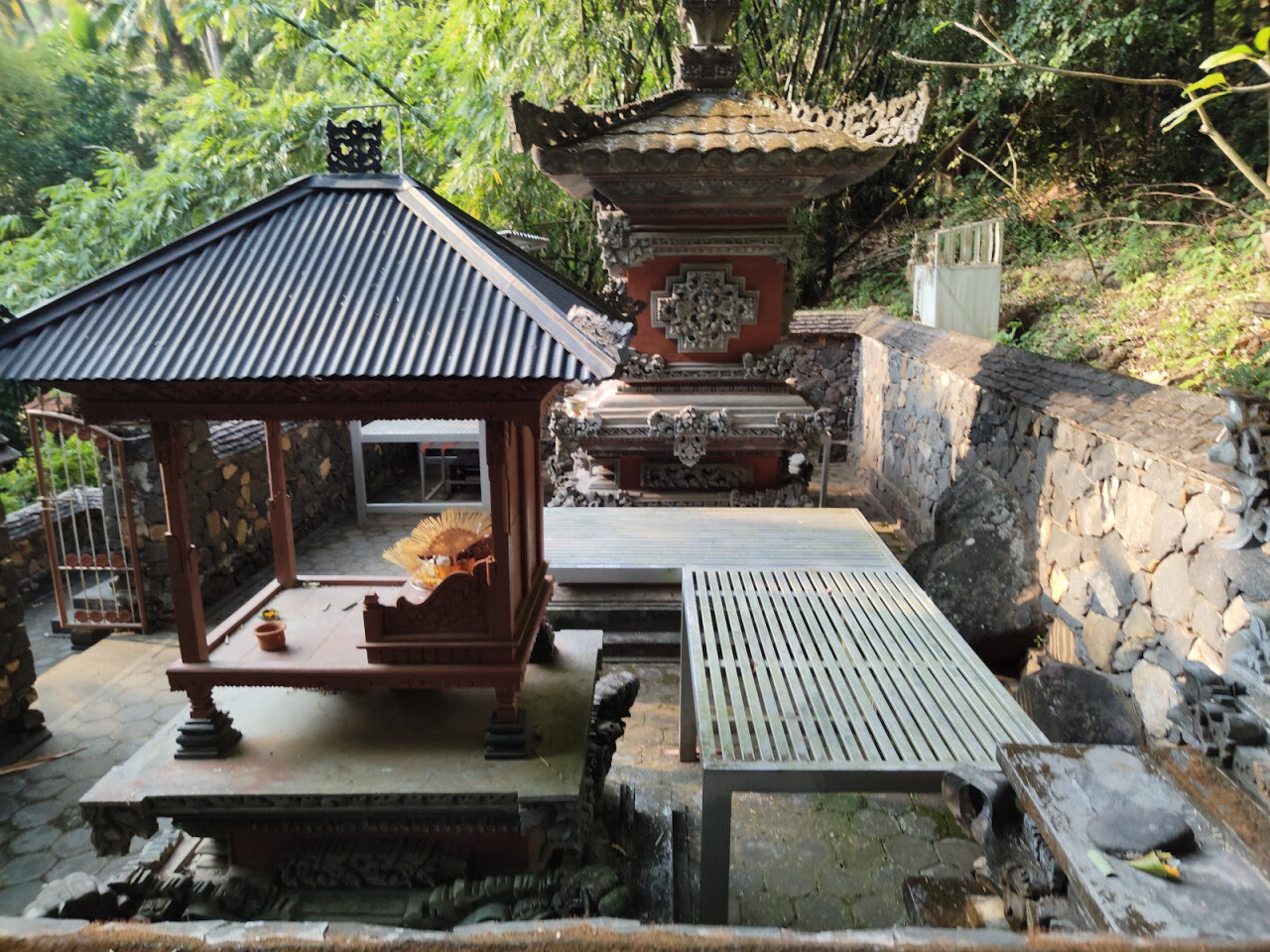 Горячие источники Air Panas Banjar Hot Spring