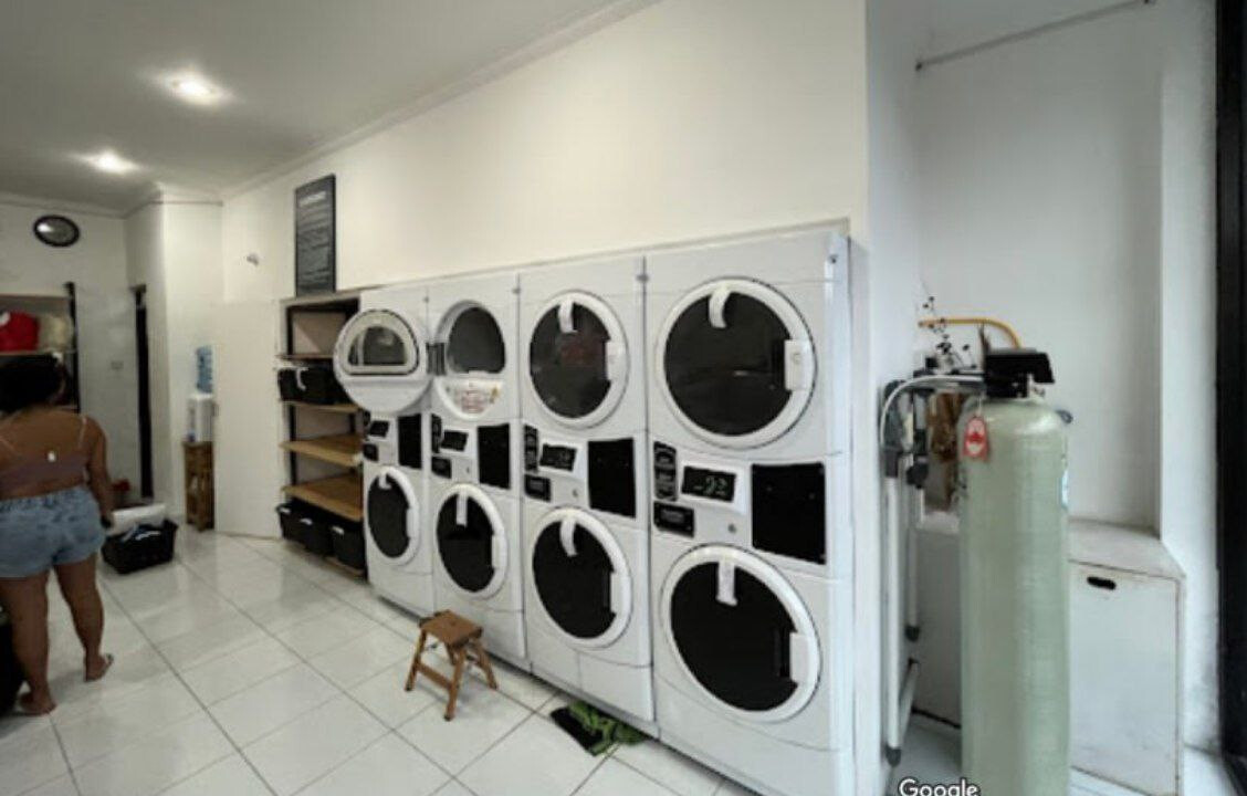 Прачечная Adi's Laundry