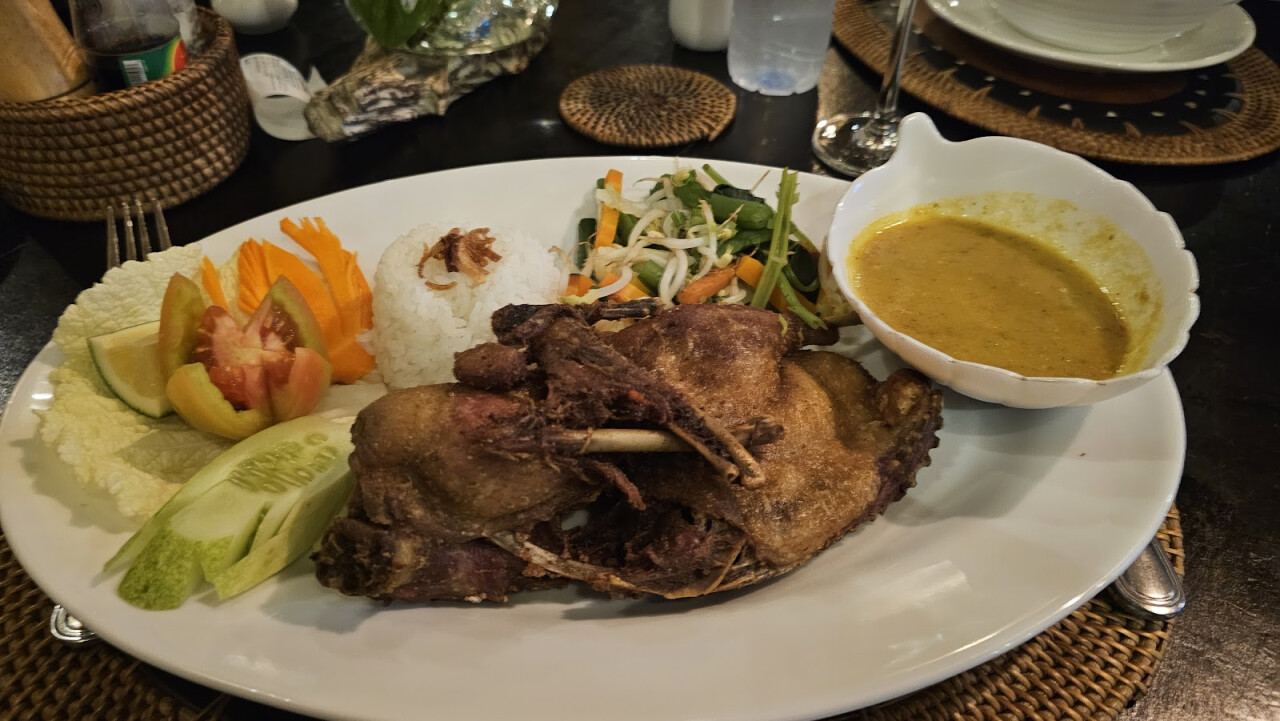 Semina Restaurant