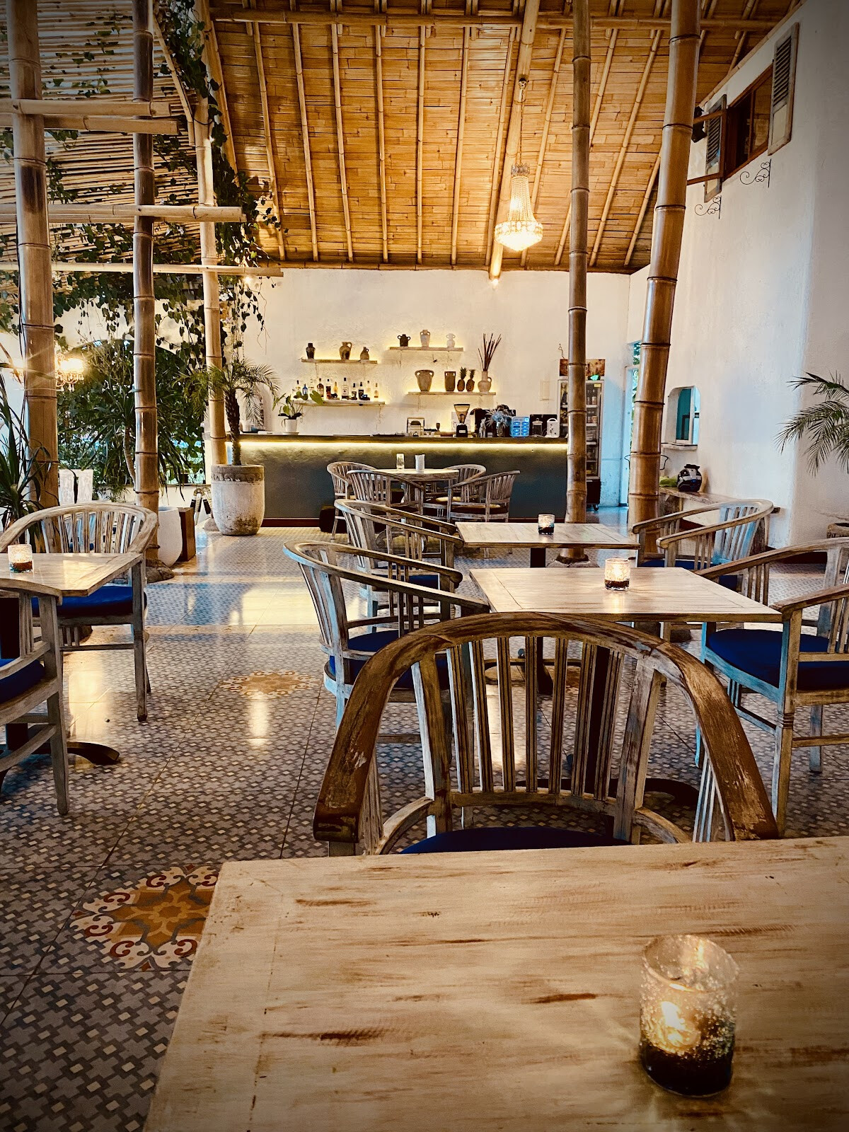 WASIA (Thai, vietnam and western restaurant)