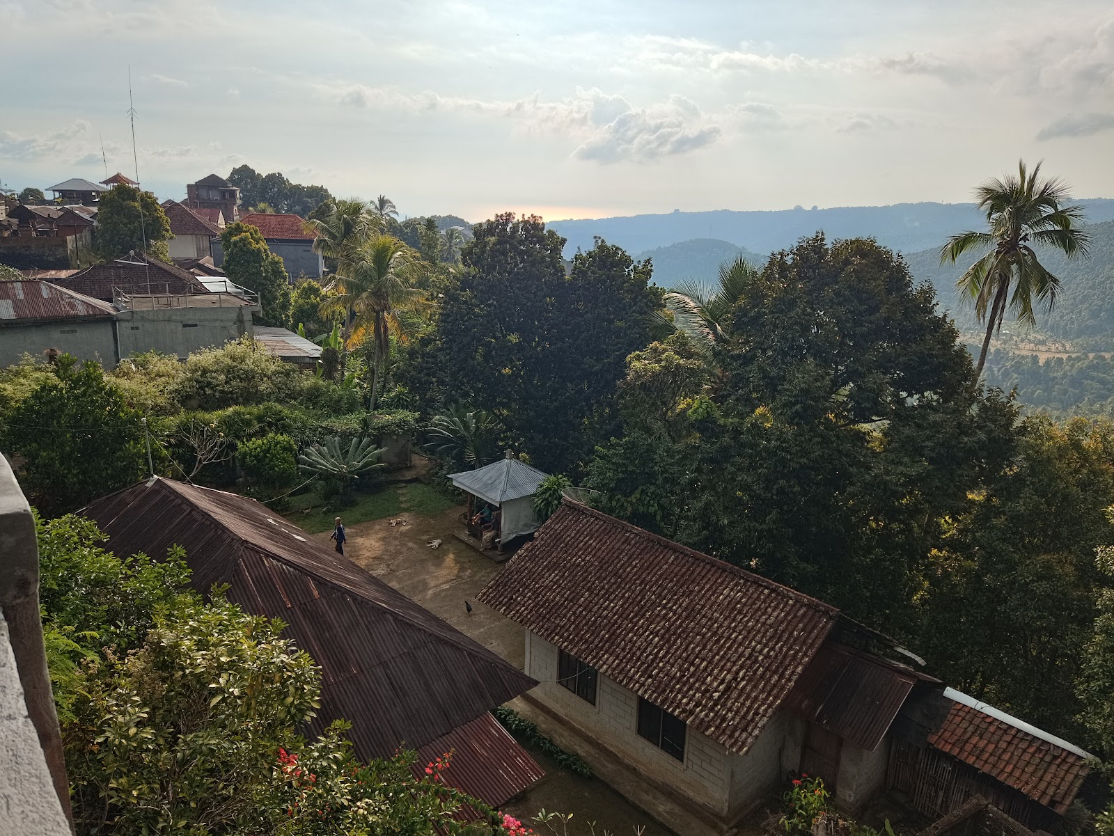 Warung Panorama & Panorama Munduk Guest House