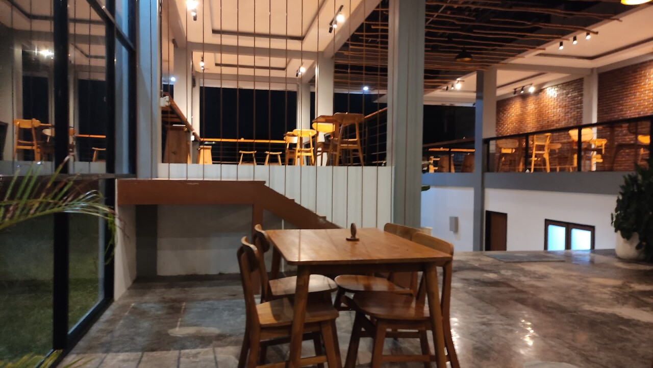 Nyantra Café & Eatery