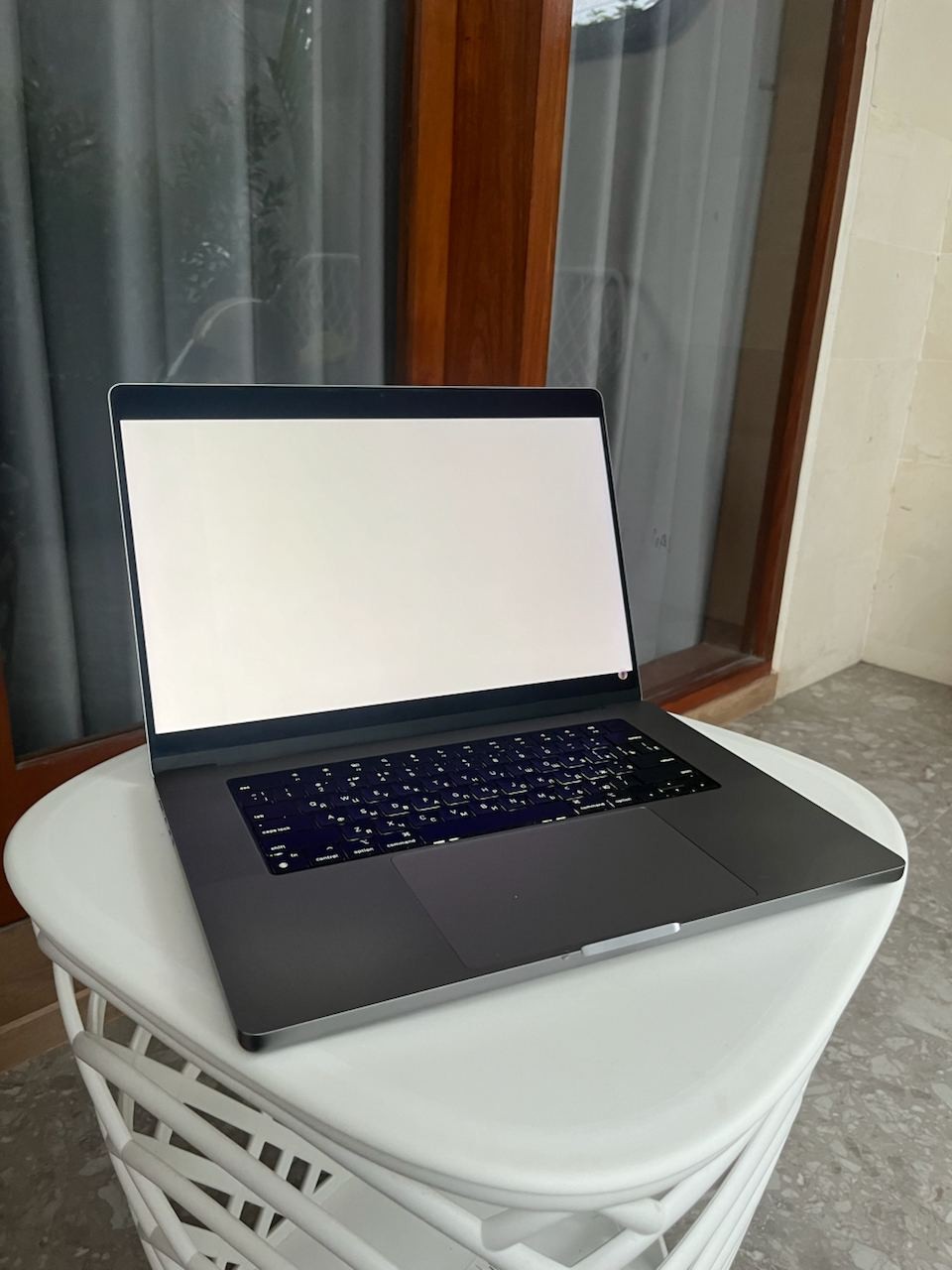 Продам MacBook