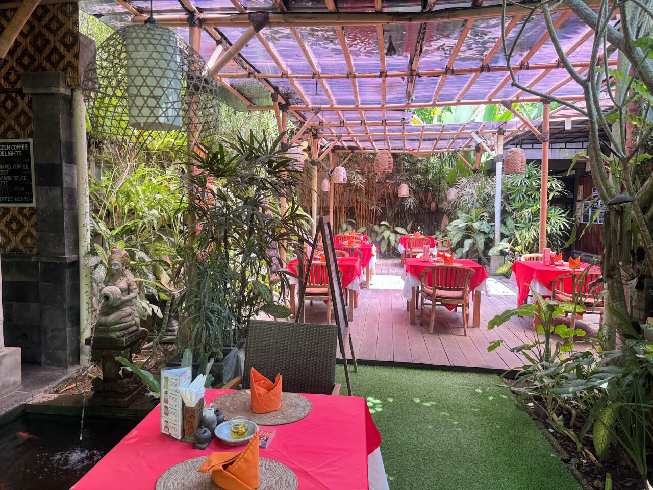 Warung Lu Putu