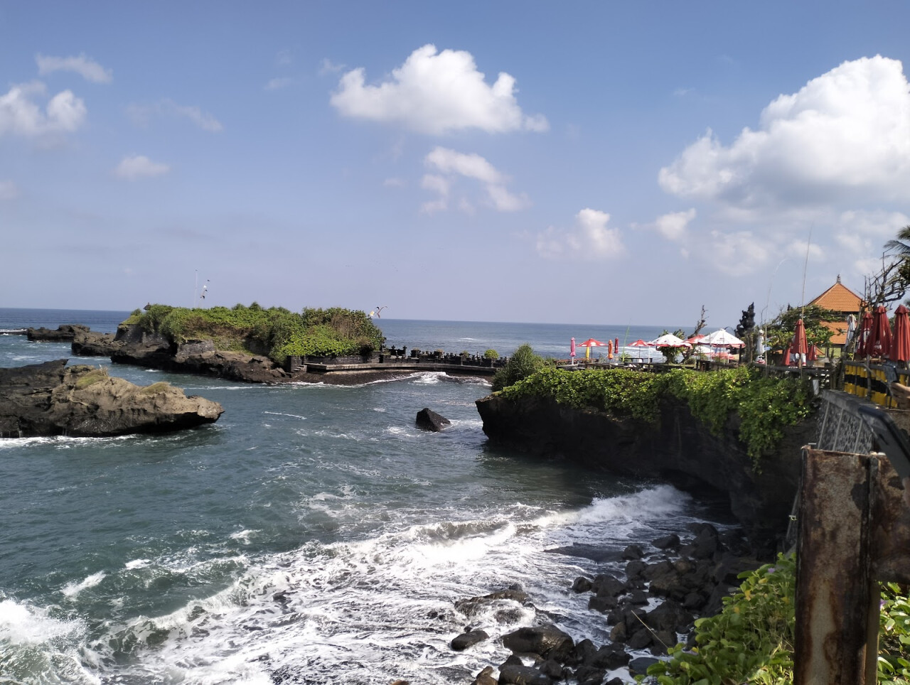 Pantai Mengening