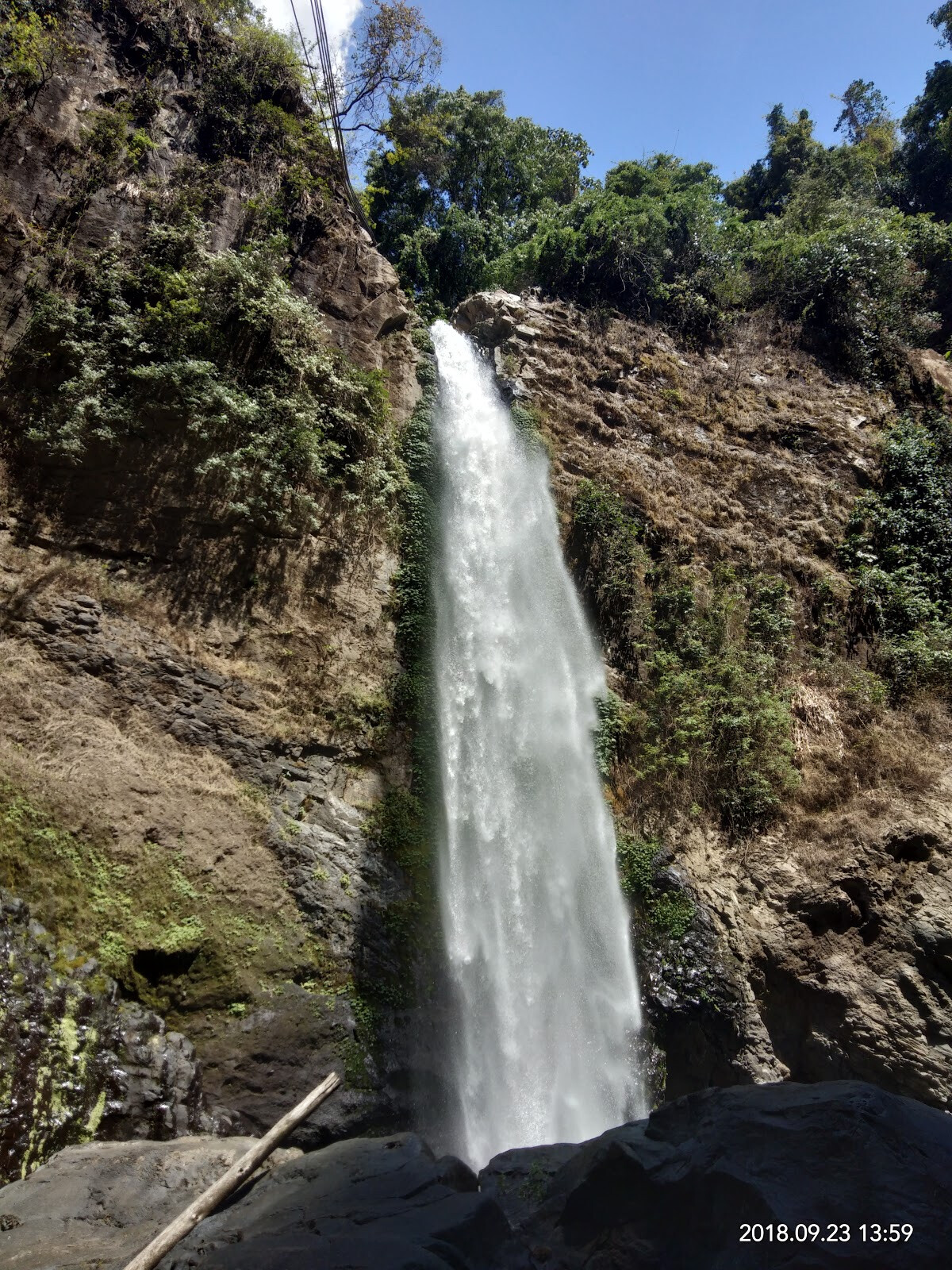 Air Terjun Mengening