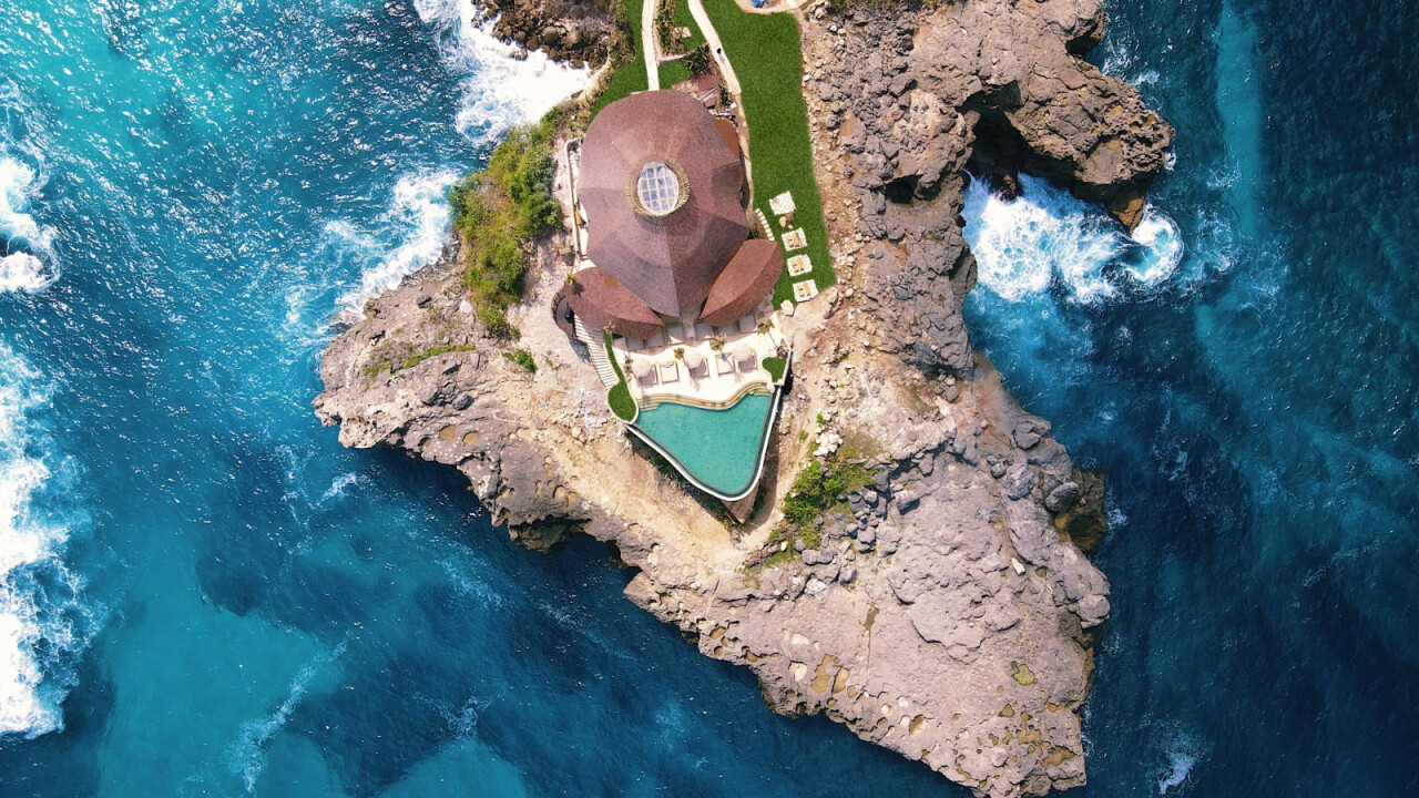 ARNA OCEAN LOUNGE & GLAMPING