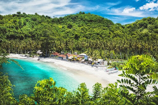Пляж Crystal Bay Beach