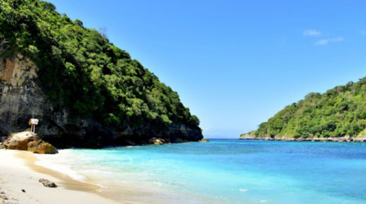 Пляж Атух ( Atuh Beach)