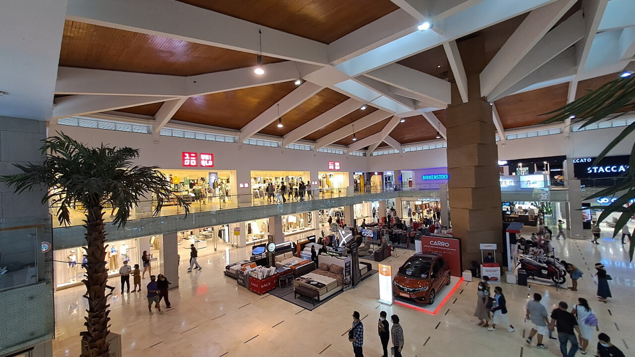 Telkomsel в ТЦ Mal Bali Galeria