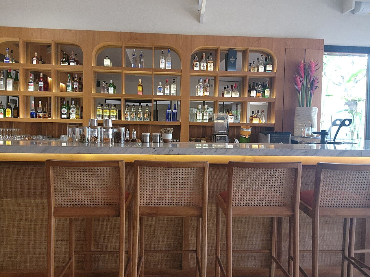 Kaluma Casual Dining & Bar