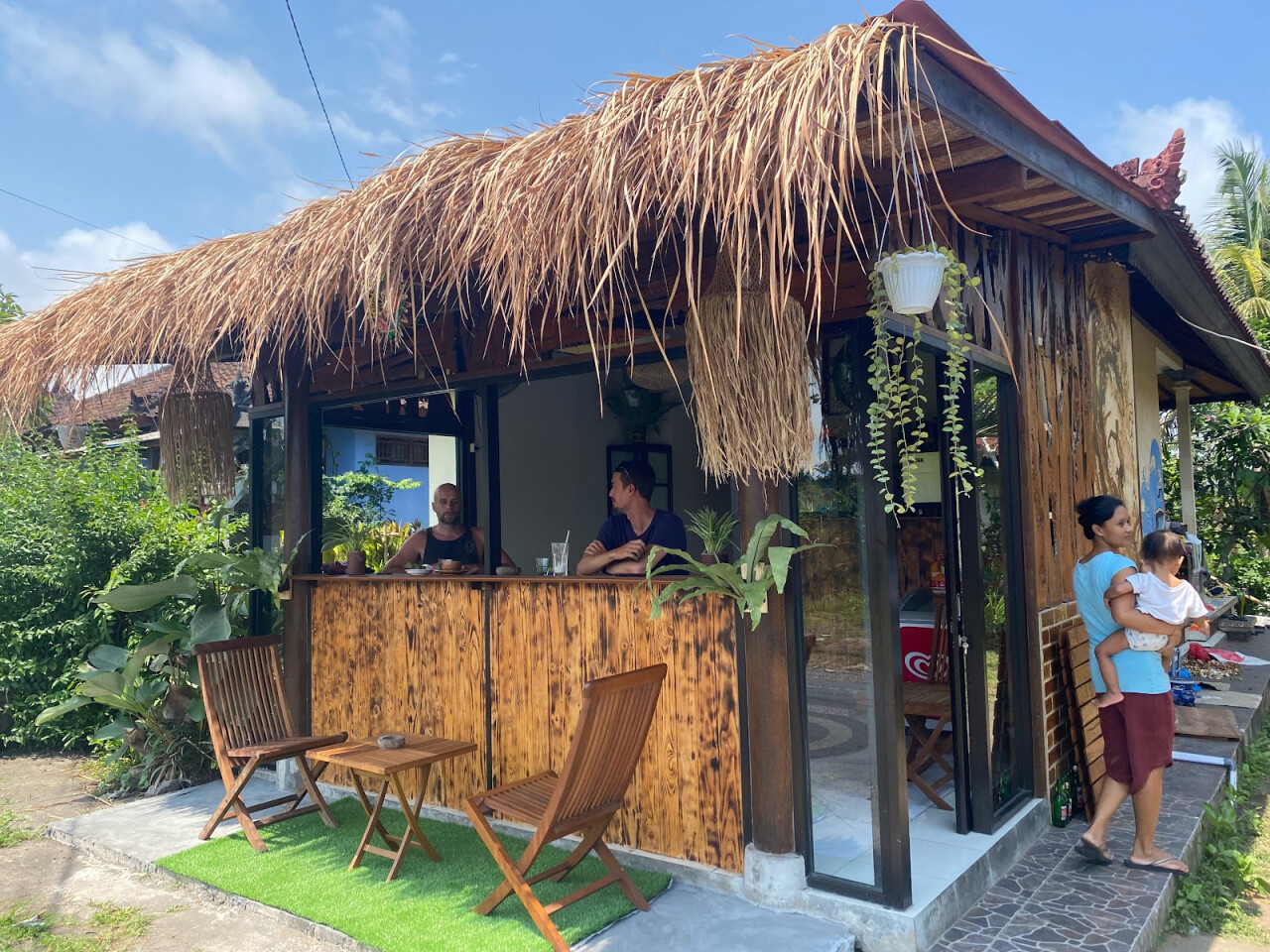 Rama Balian Surf & Coffee shop