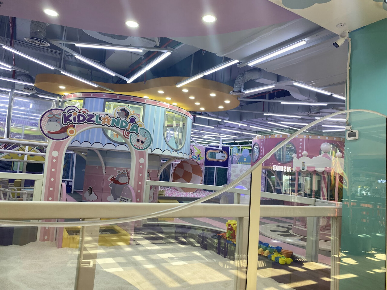 Kidzlandia Living World Denpasar