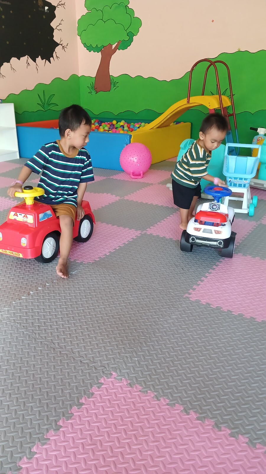 Kepompong Playground