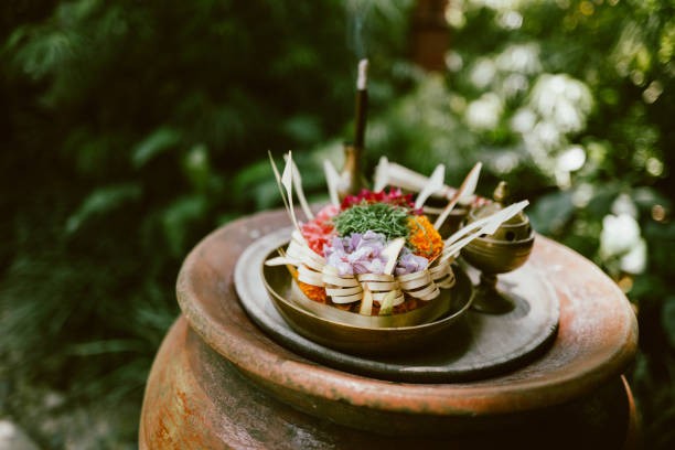 Көшеде ақша үшін жас жігіттермен порно