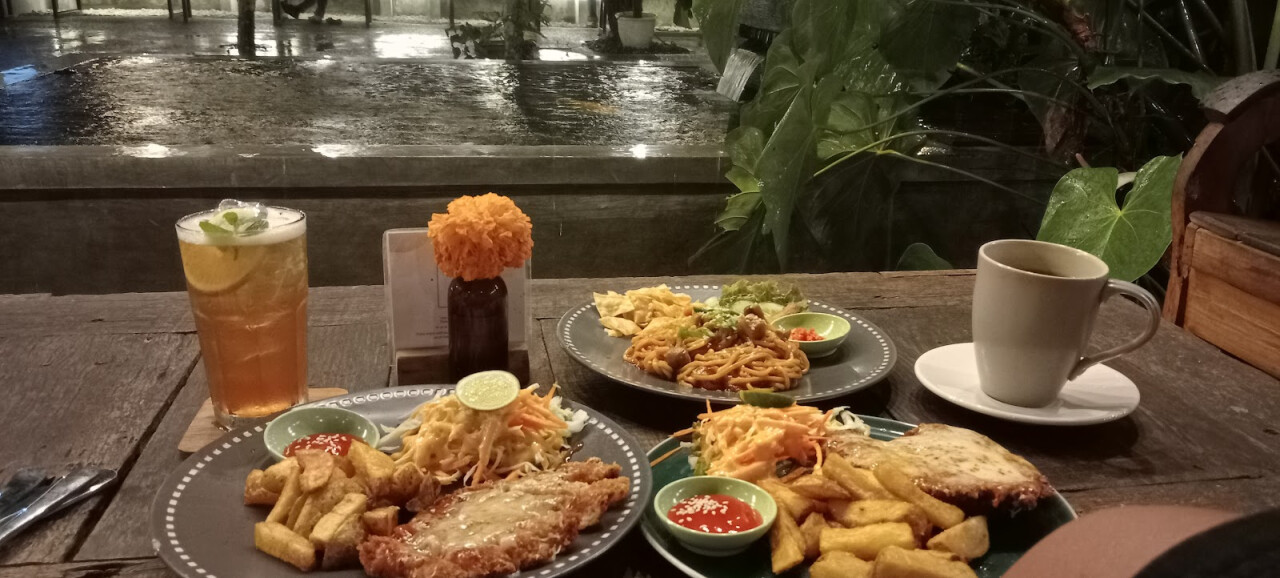 MIE TIME WOAH