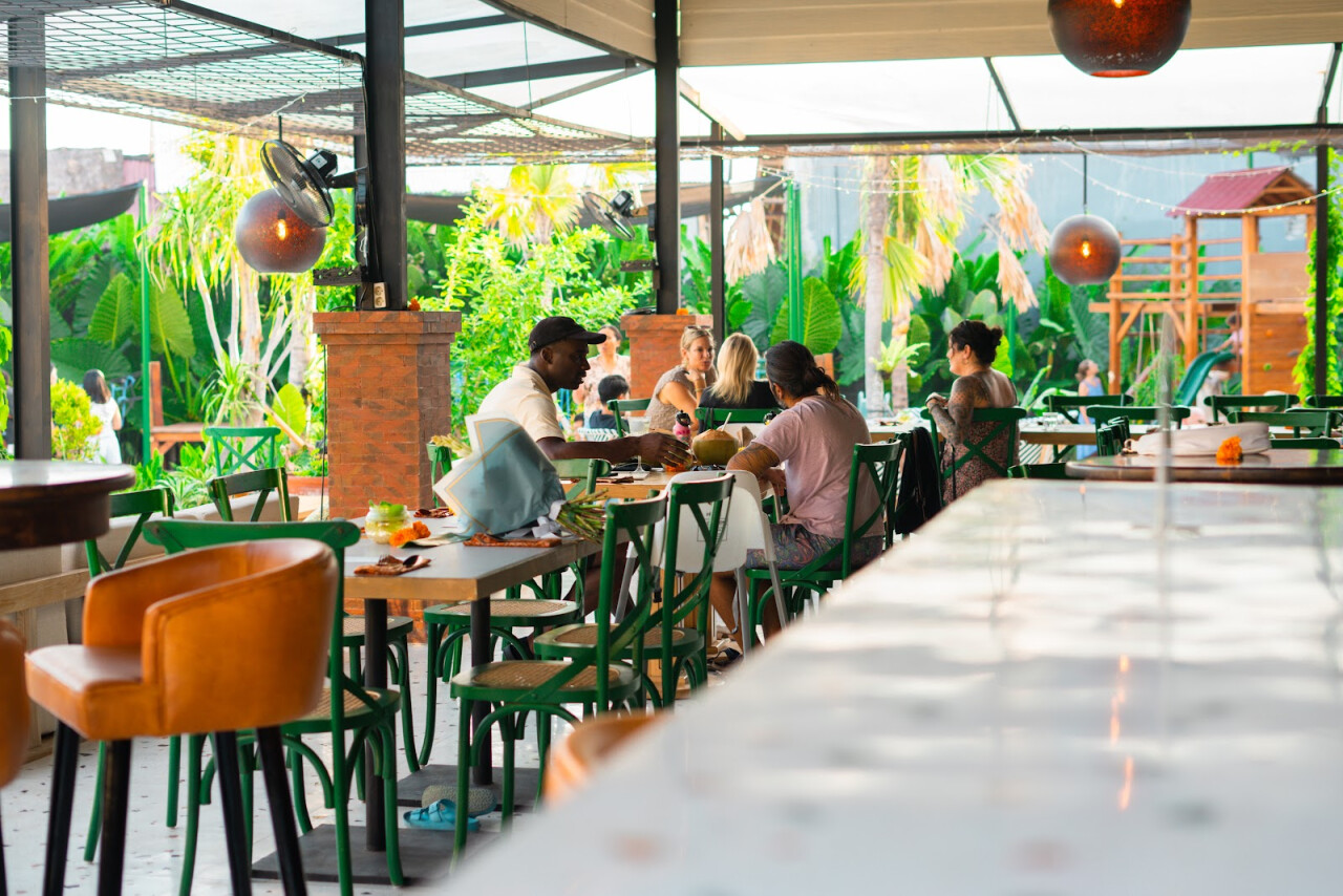 Dolan Restaurant & Park | Bar & Grill, Woodfire Pizza