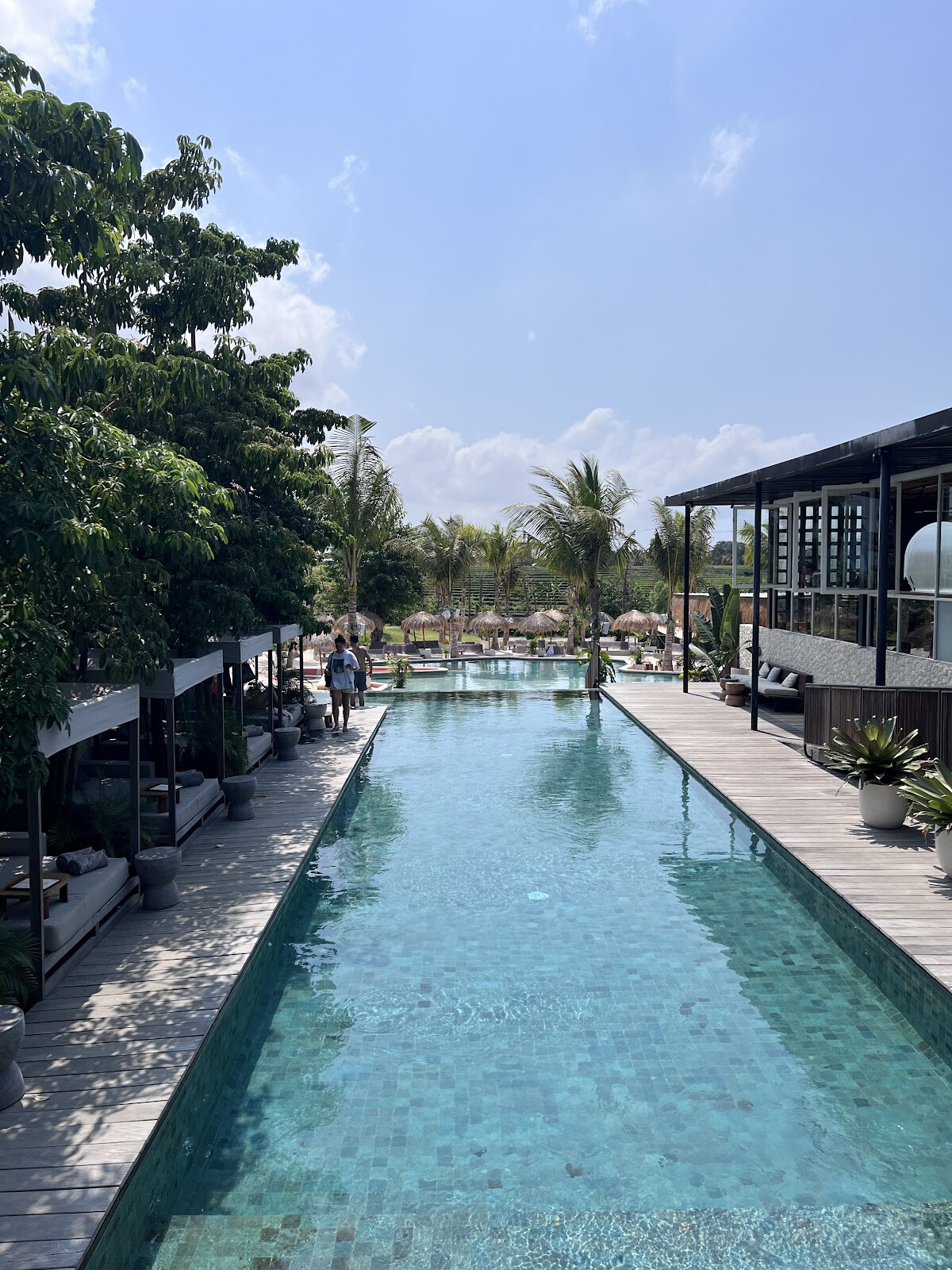 Further Hotel
