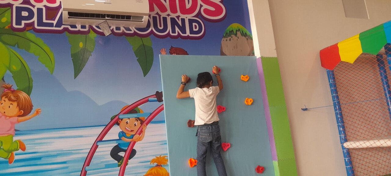 Happy Kids Playground