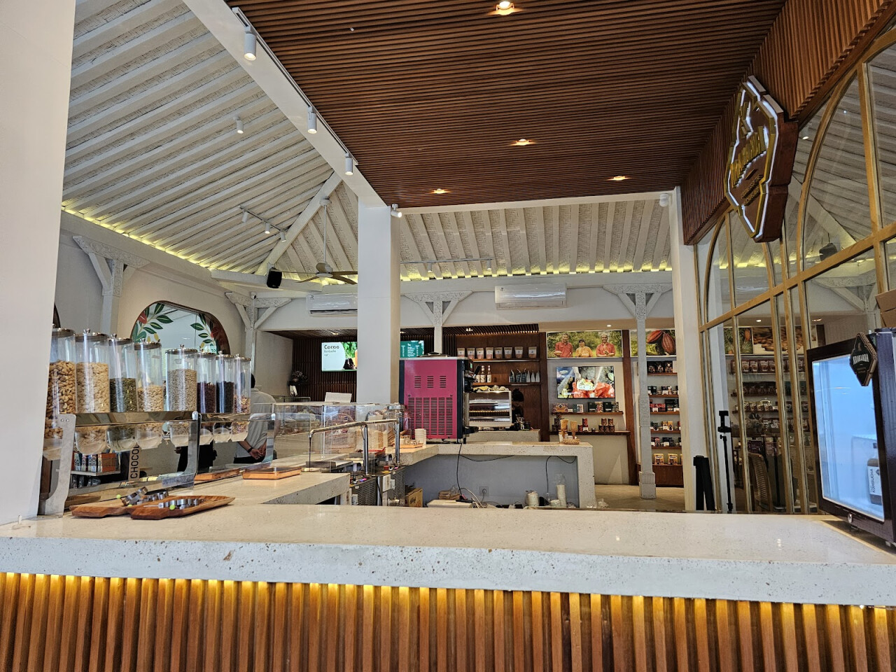 Krakakoa Chocolate Cafe & Factory