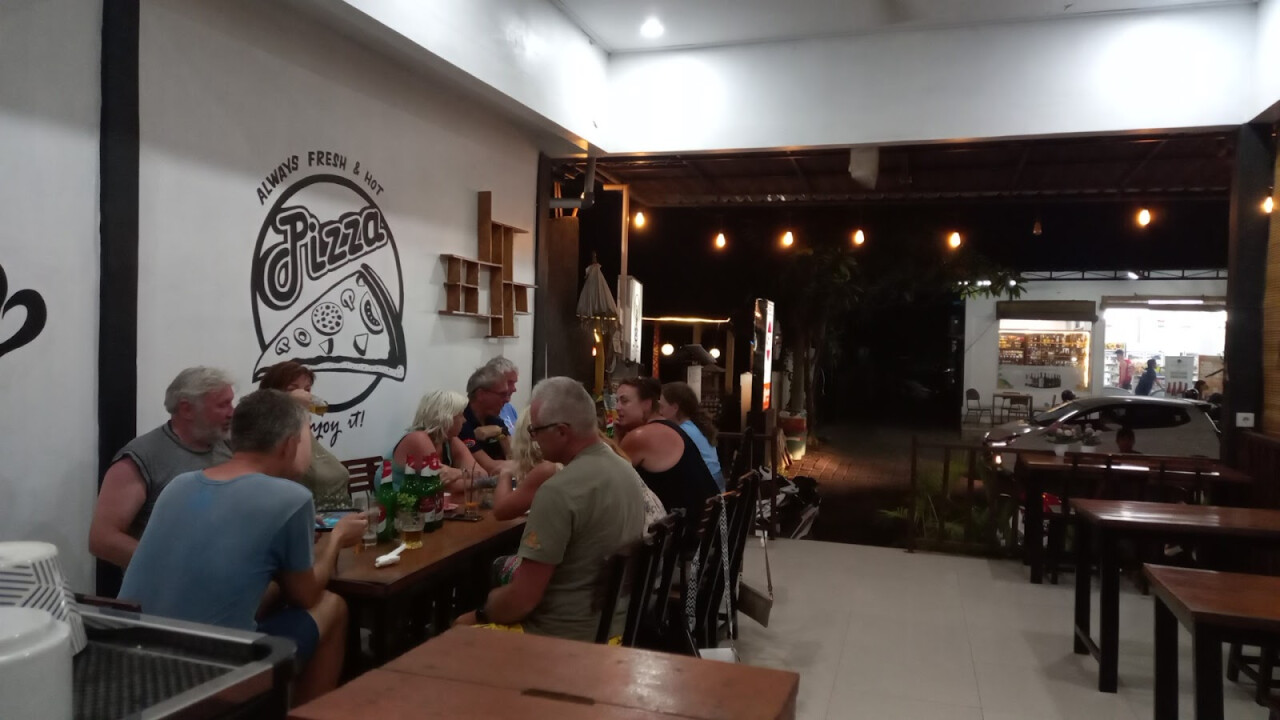 Small Point Cafe Amed