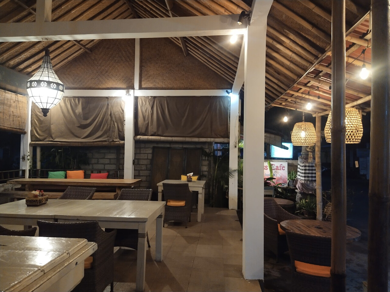 Bliss Cafe