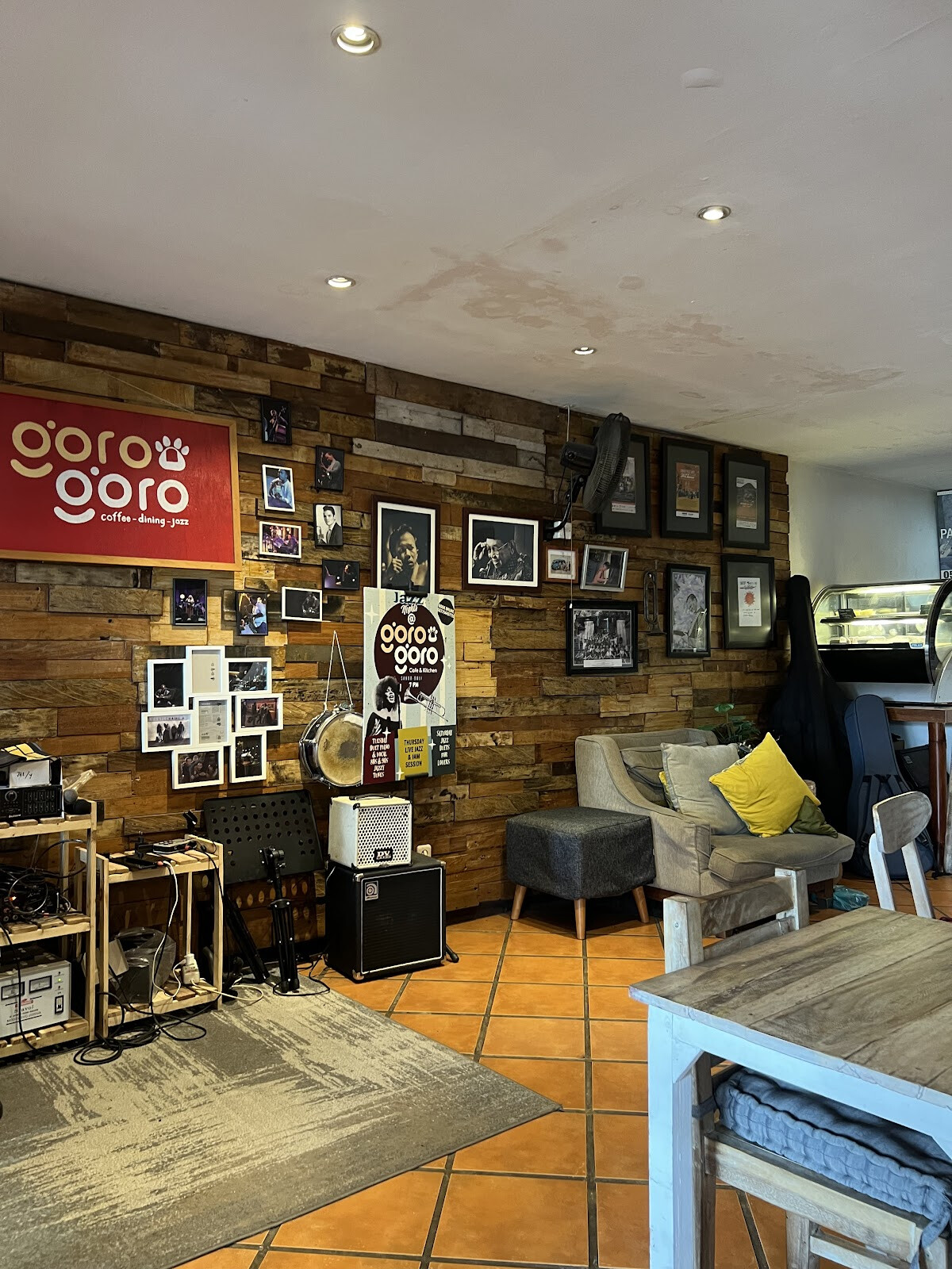 GORO GORO CAFE & KITCHEN