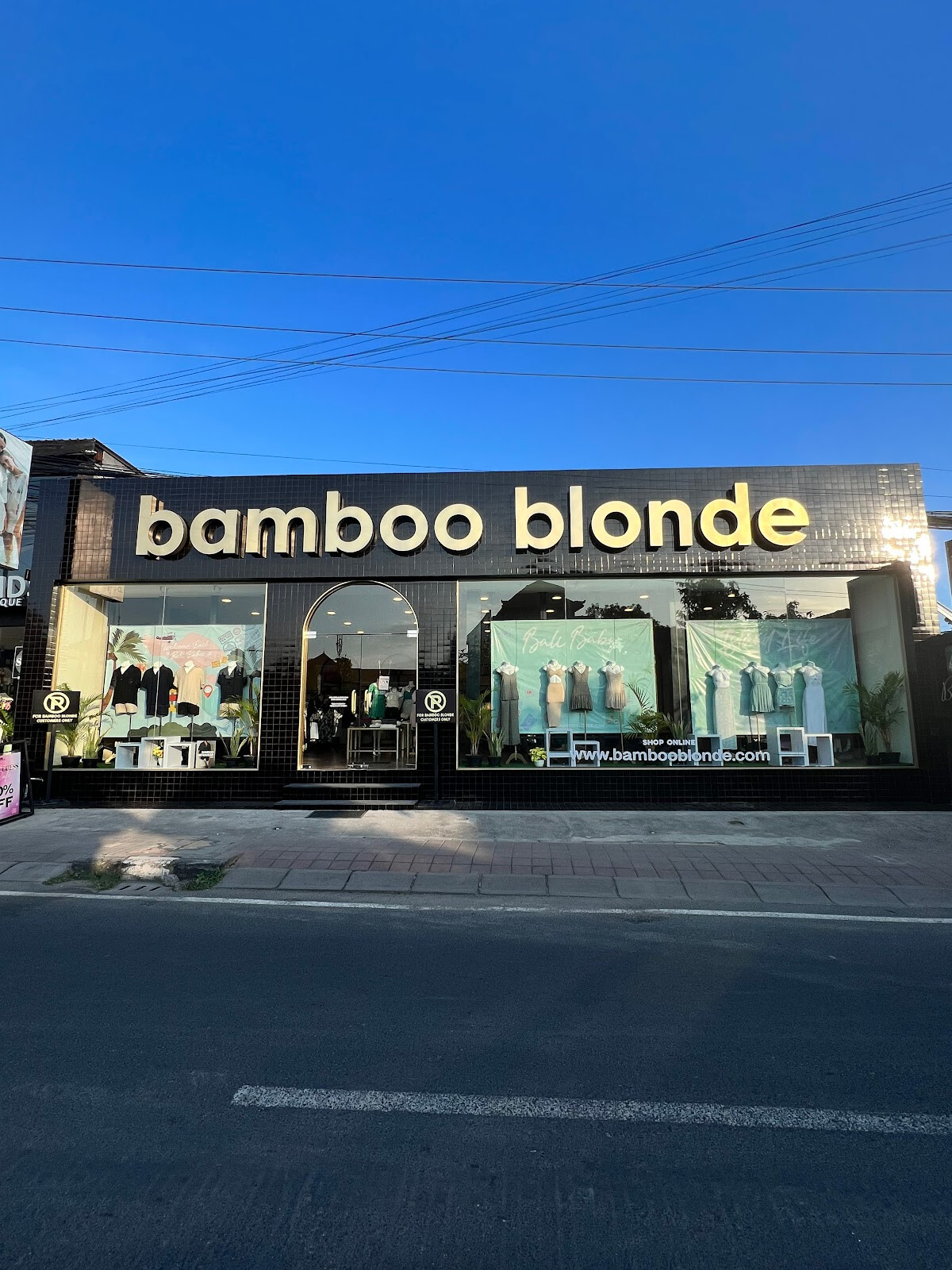 Bamboo Blonde Batu Bolong