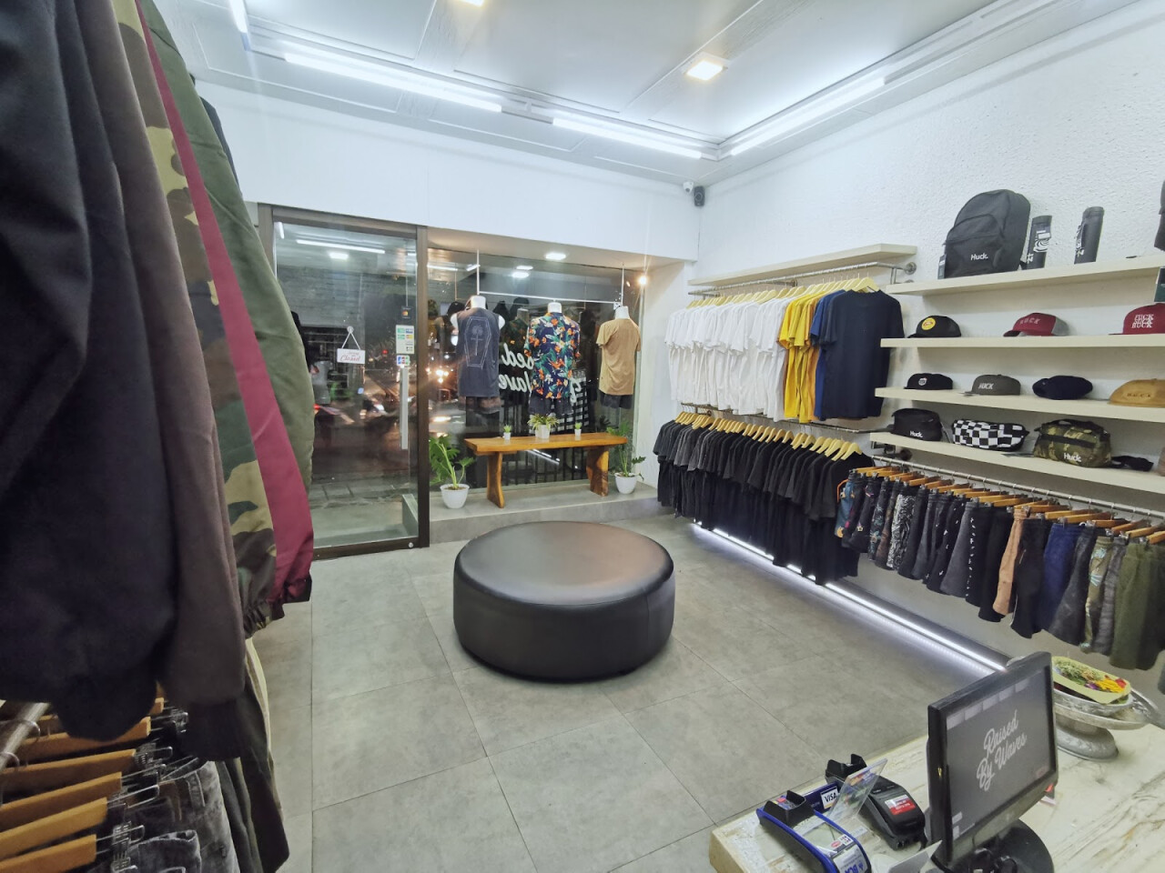 Thrillwave store