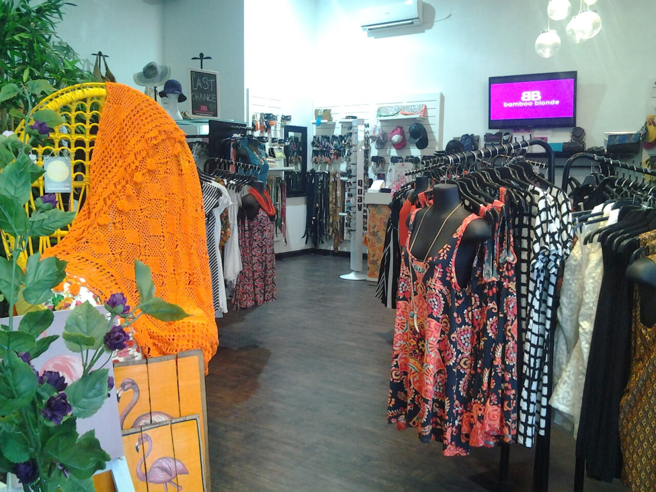 Bamboo Blonde Kuta
