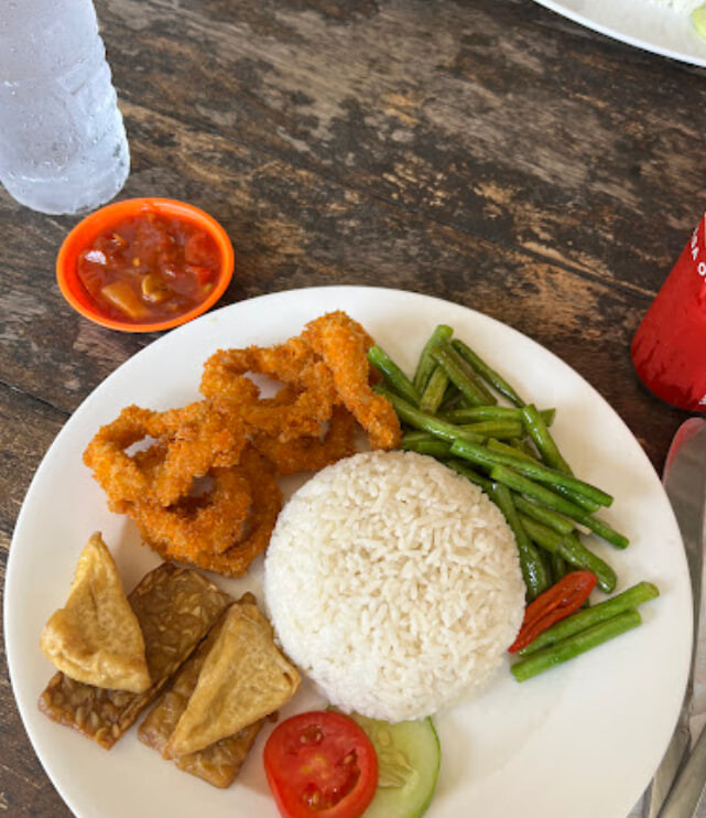 Fish Bones Warung