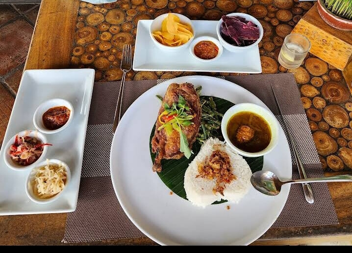 Bebek Tebasari Resto