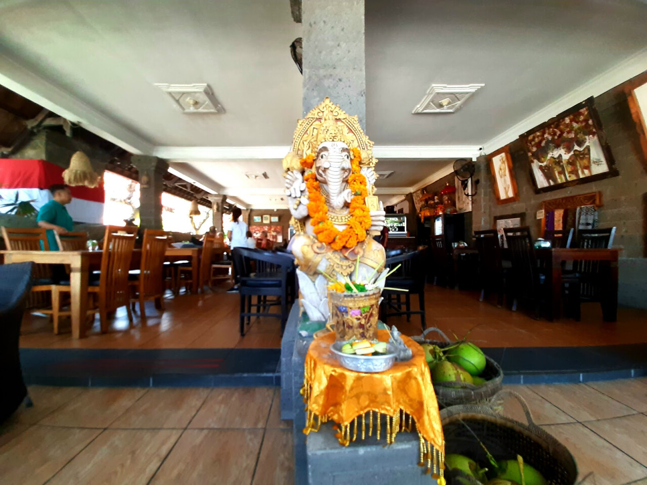 Puri Rai Restaurant