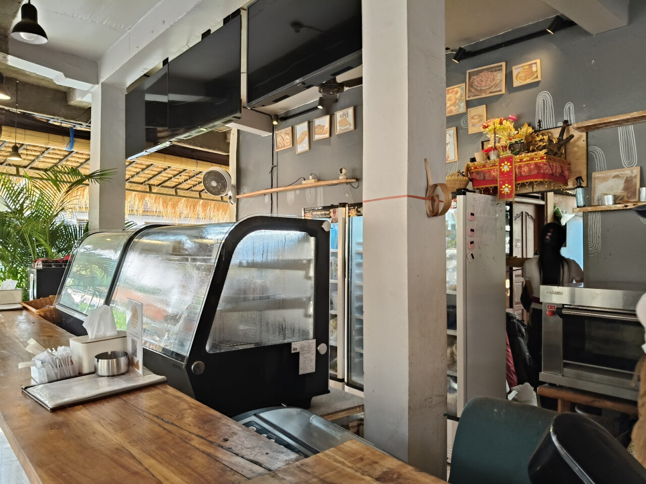 Little Bay Coffee & Eatery