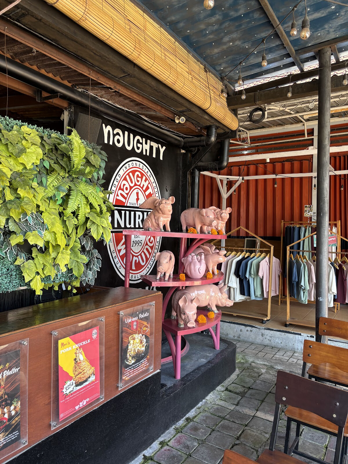 Naughty Nuri's Warung Seminyak