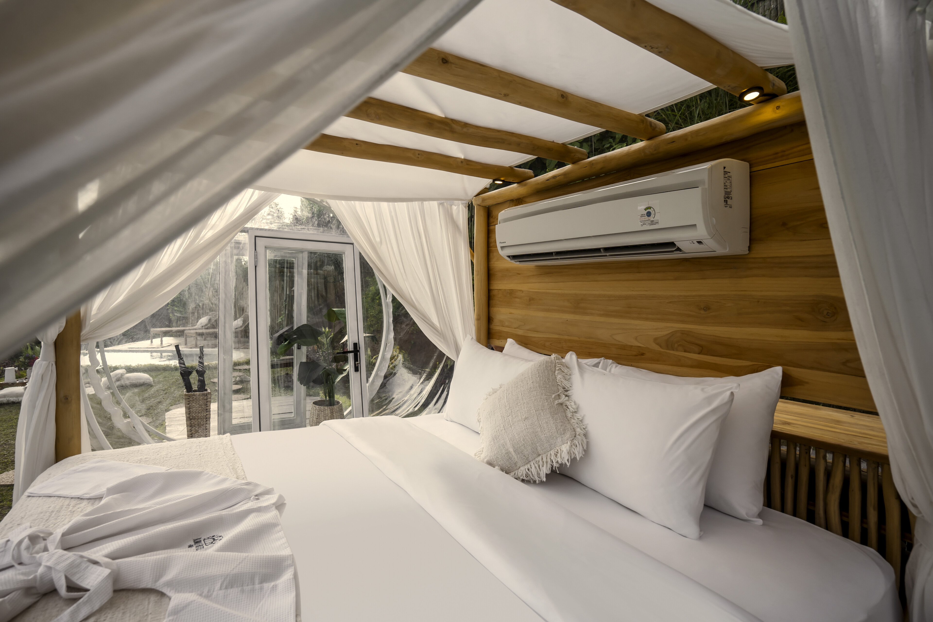 Отель bubble Убуд 8м² 1 спальня