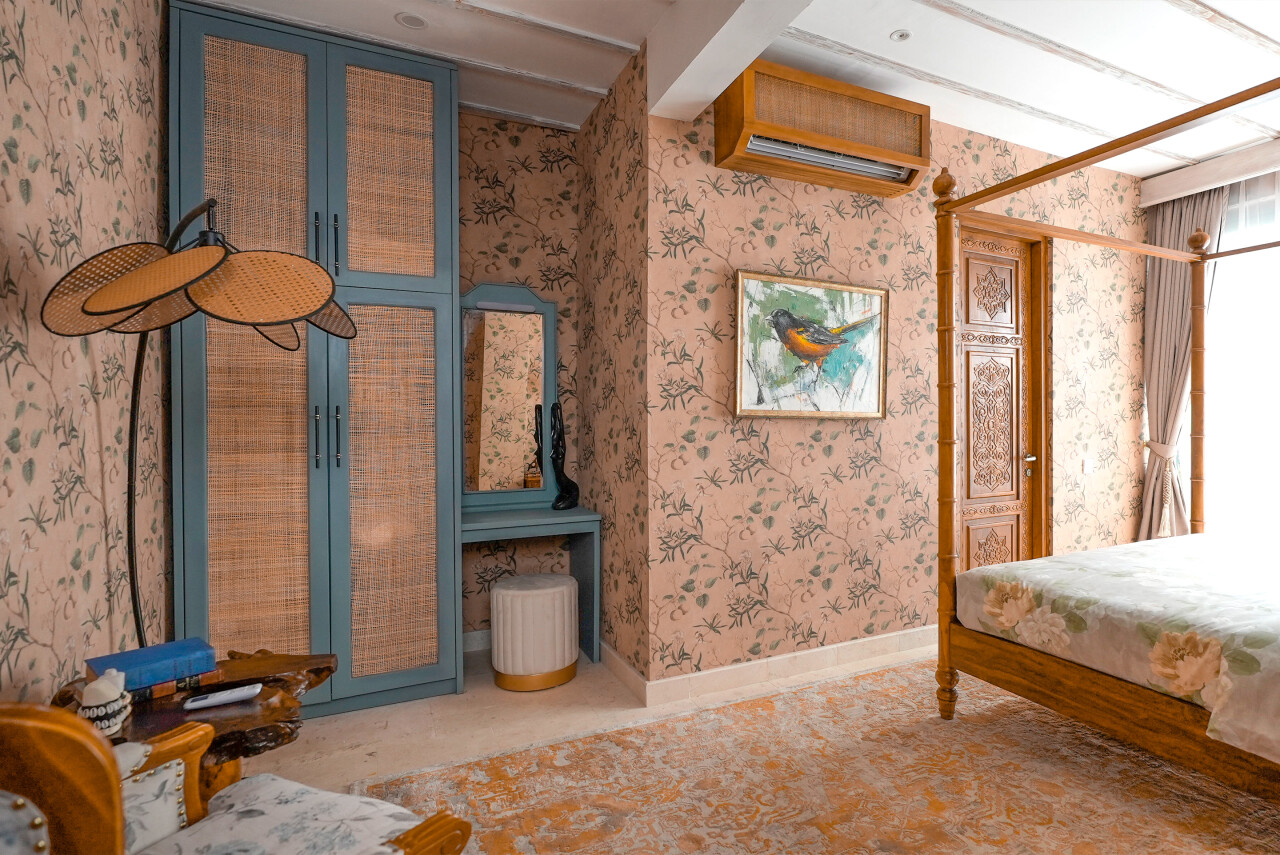 Вилла с детской комнатой Джимбаран 330м² 4 и более спален