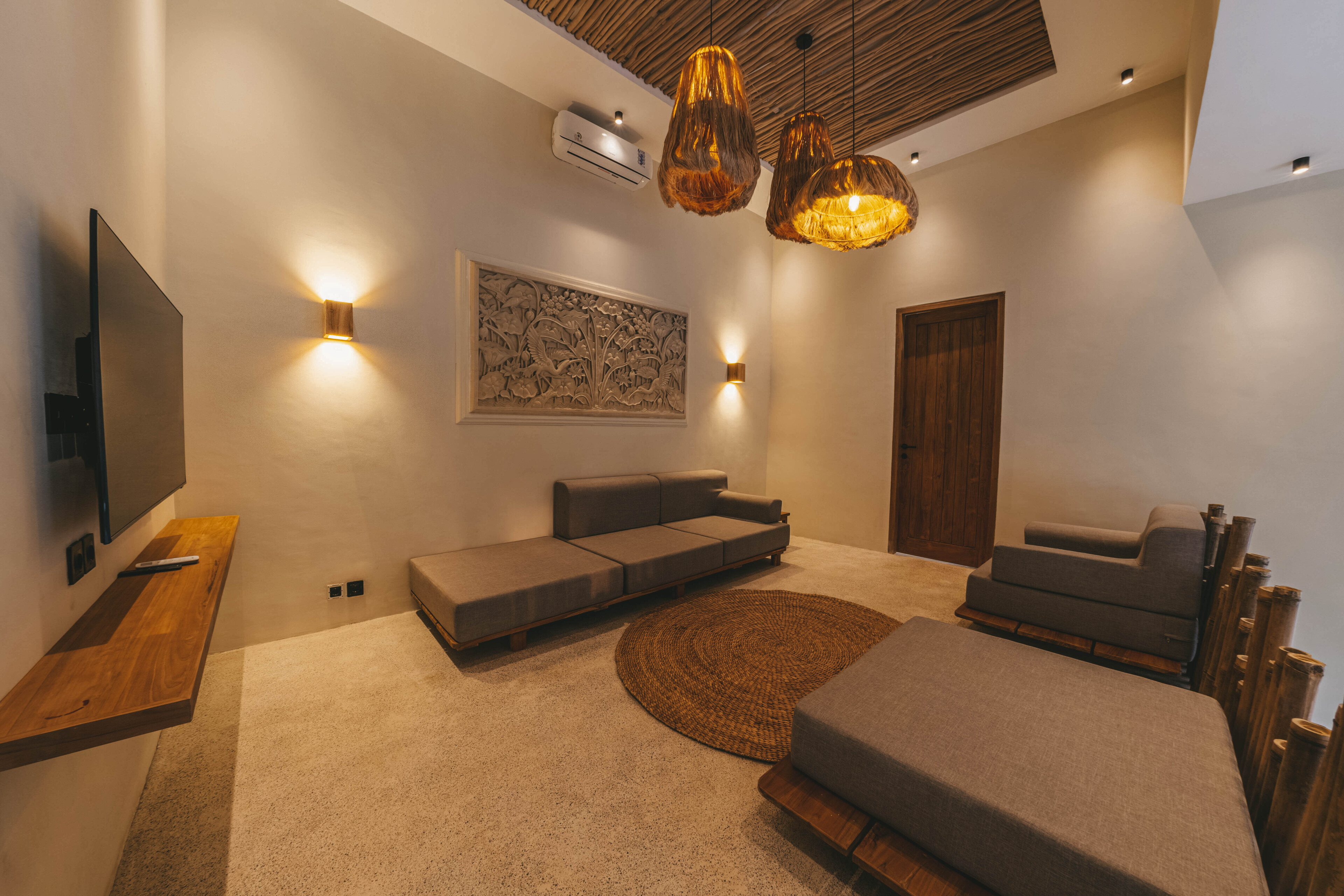 Вилла ,расположенная в уединенном и тихом месте. Убуд 2 спальни