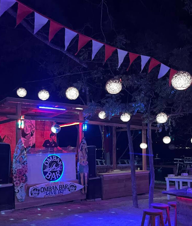 Ombak Bar