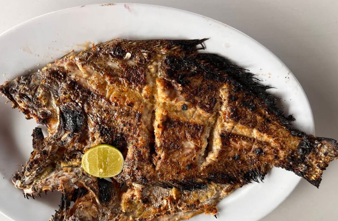 Warung Hawaii Grill Seafood
