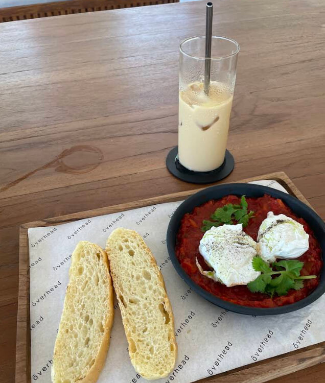 Overhead Bar, Coffee & Restaurant